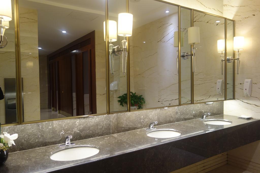 Lanzhou Legend Hotel Exterior foto